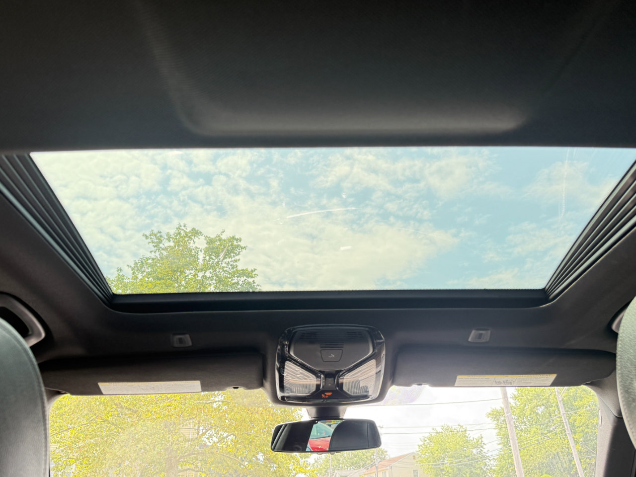 Used 2018 BMW 530i xDrive w/ Premium Package image 30