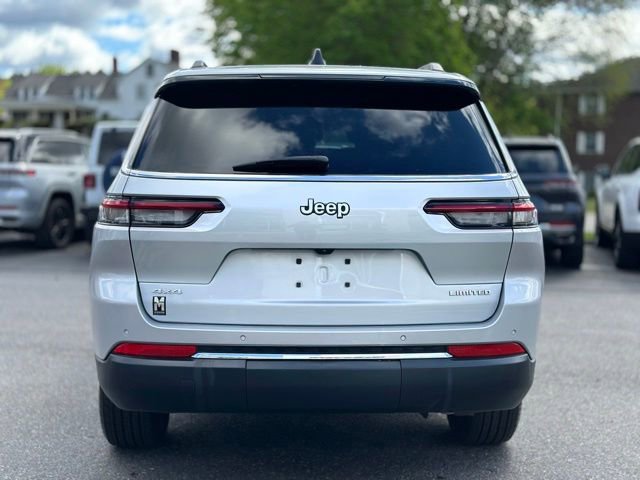 Used 2024 Jeep Grand Cherokee L Limited AWD/4WD image 5