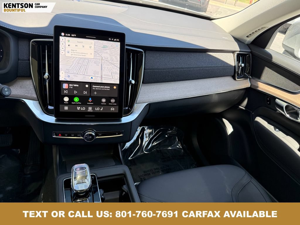 Used 2025 Volvo XC90 B6 Plus AWD/4WD image 17