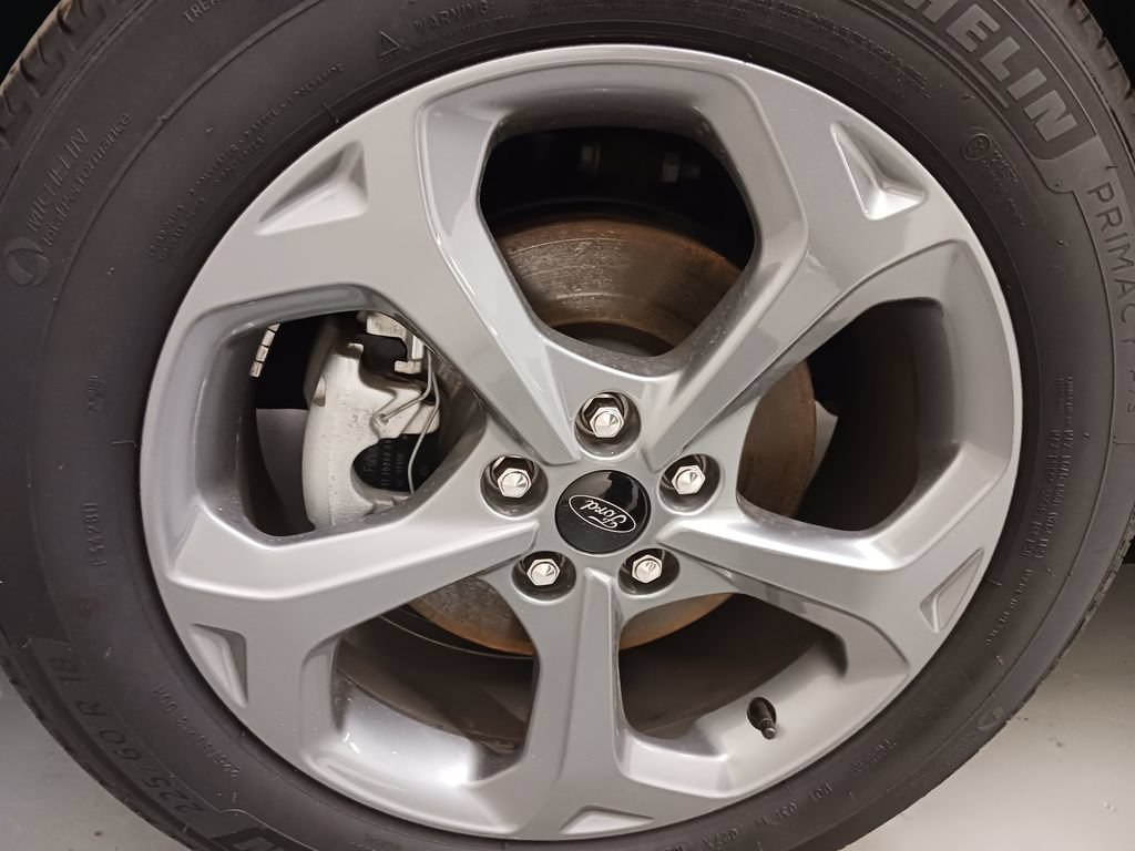 Used 2025 Ford Escape ST-Line AWD/4WD image 26