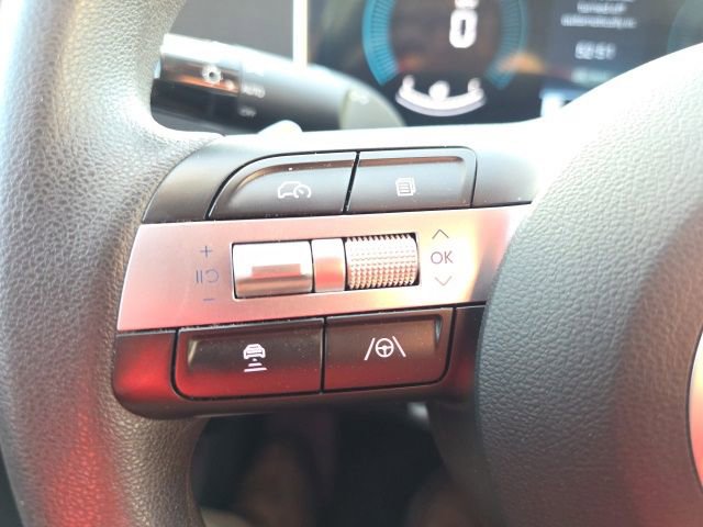 Used 2025 Hyundai Sonata SEL FWD image 14