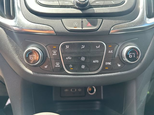 Used 2024 Chevrolet Equinox LT w/ LPO, Floor Liner Package FWD image 39