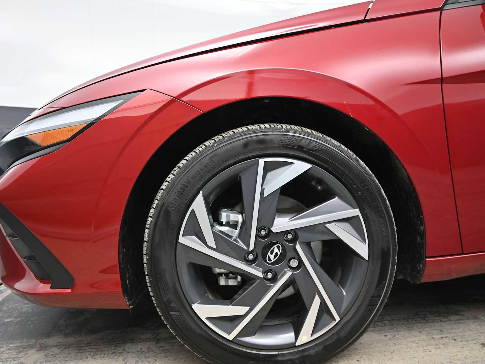 Certified 2025 Hyundai Elantra Sport image 10