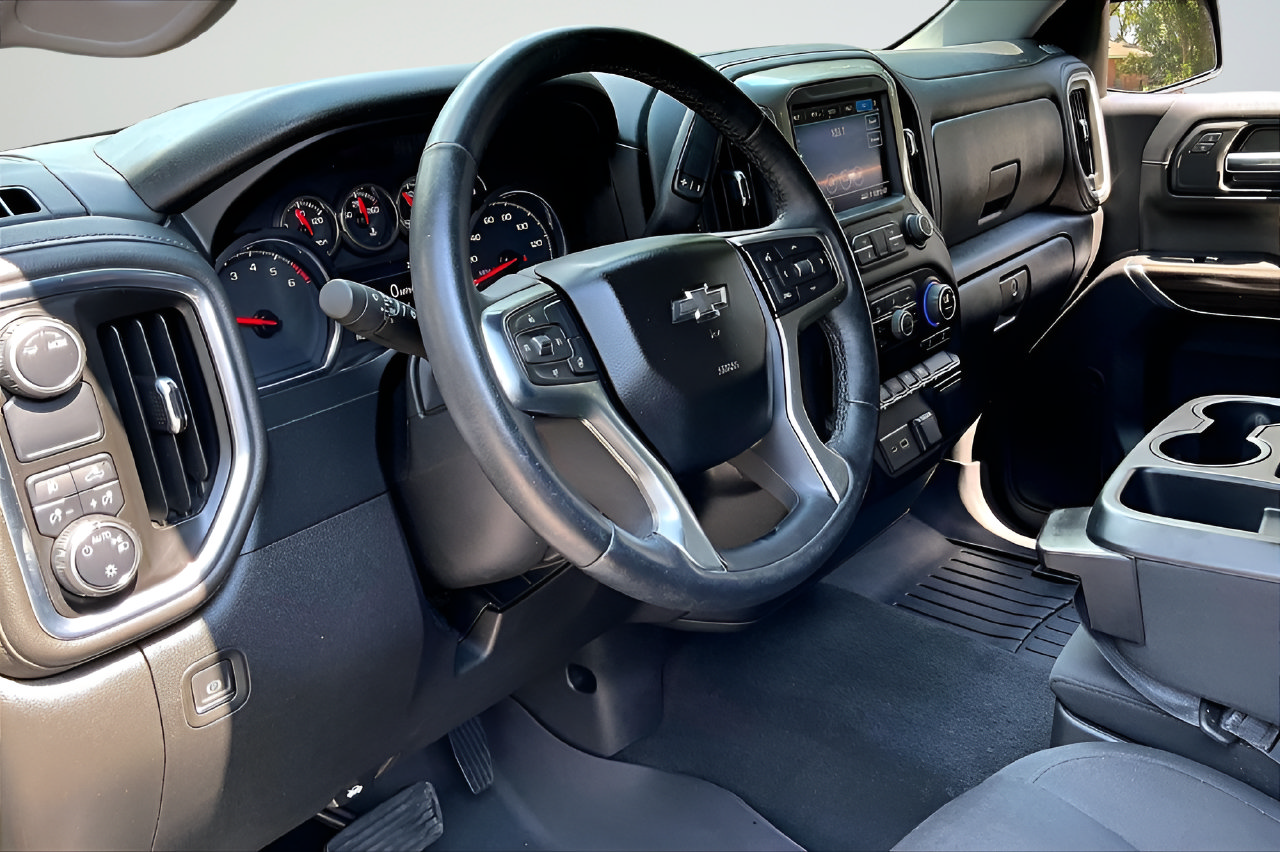 Used 2021 Chevrolet Silverado 1500 RST w/ Rally Edition RWD image 14