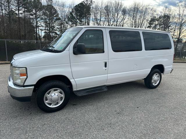 Used 2011 Ford E-350 and Econoline 350 XLT image 9