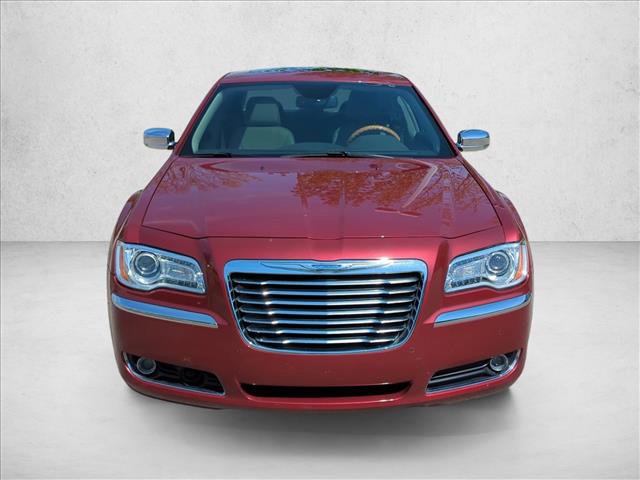 Used 2014 Chrysler 300 C image 2