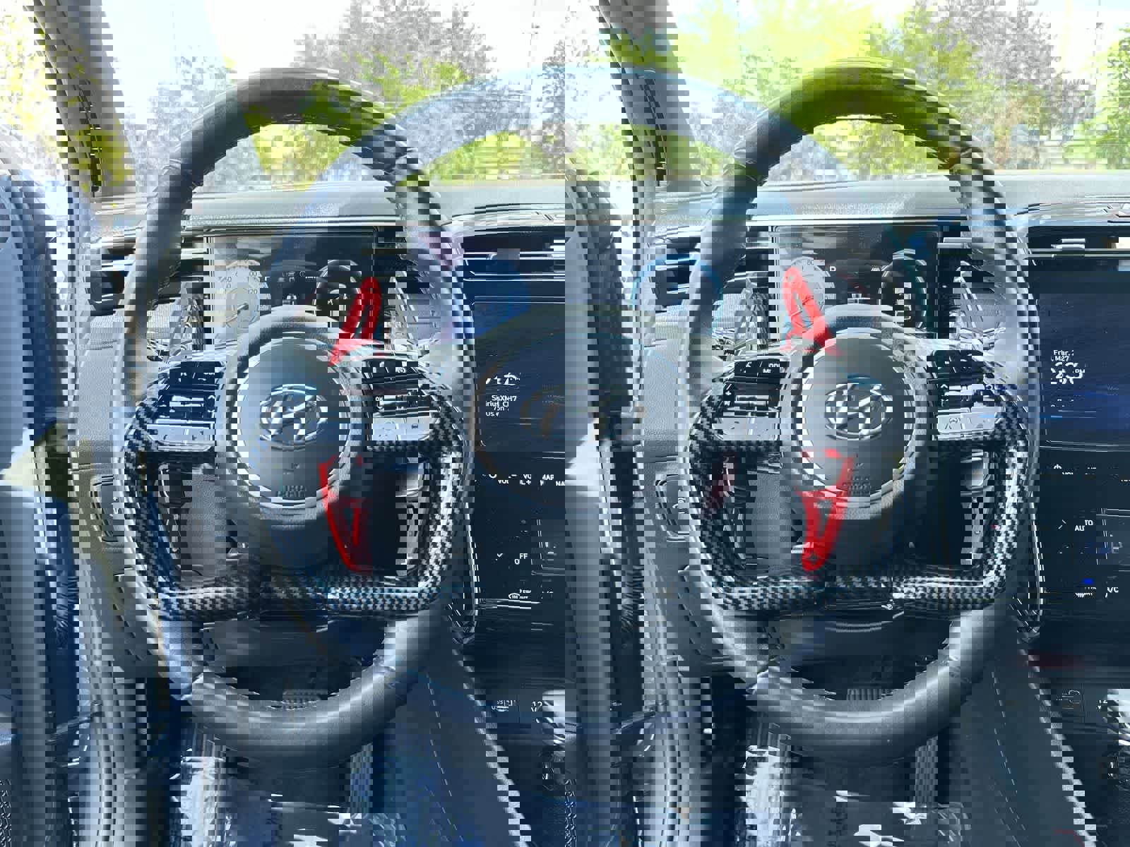 Used 2023 Hyundai Santa Cruz Limited w/ Tow & Go Package image 18