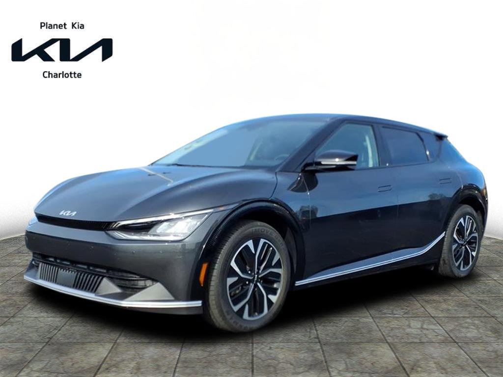 Certified 2024 Kia EV6 Wind image 1