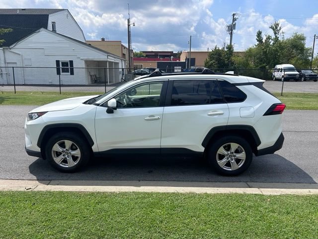 Used 2019 Toyota RAV4 XLE AWD/4WD image 27