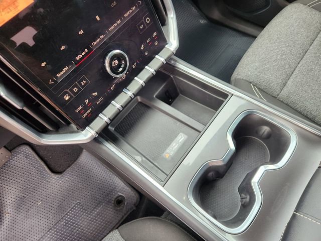 Used 2025 GMC Acadia Elevation image 19