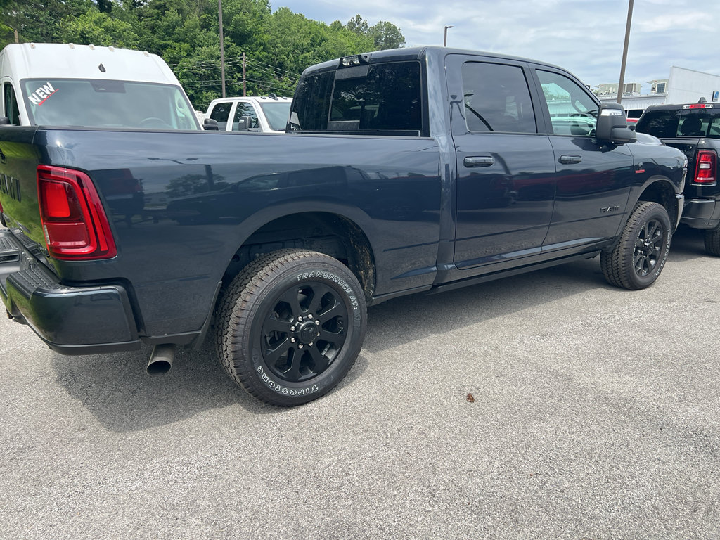 Used 2025 RAM 2500 Laramie AWD/4WD image 12