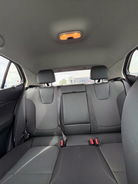 Used 2024 Buick Encore GX Preferred w/ Comfort Package FWD image 20