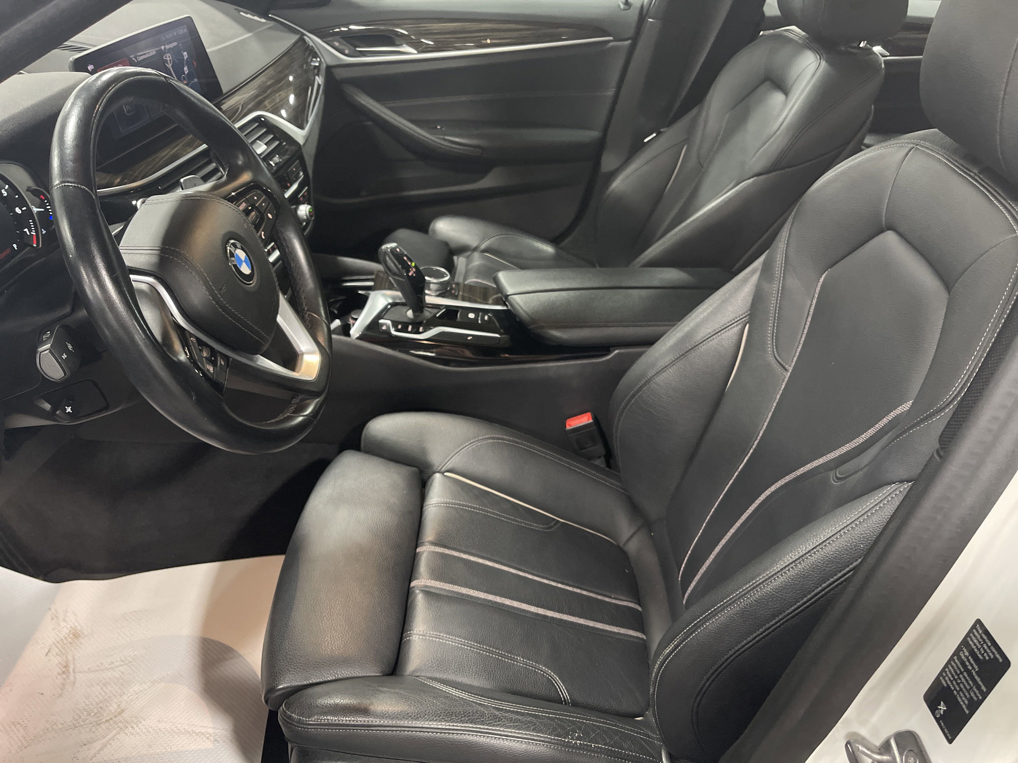 Used 2019 BMW 530i xDrive 530i xDrive w/ Convenience Package image 10