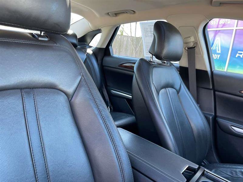 Used 2013 Lincoln MKZ image 55