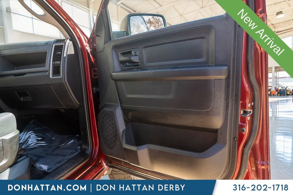 Used 2016 RAM 1500 Express image 19