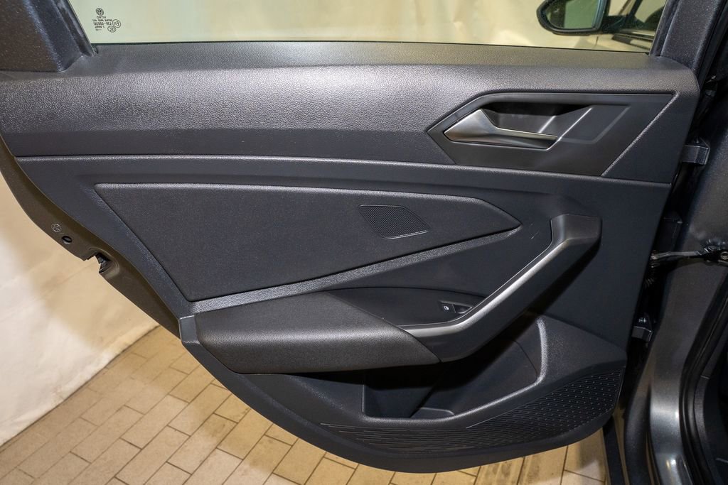 Used 2021 Volkswagen Jetta S w/ Driver Assistance Package image 8