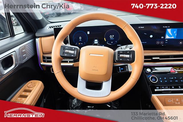 Used 2025 Hyundai Santa Fe Limited image 7