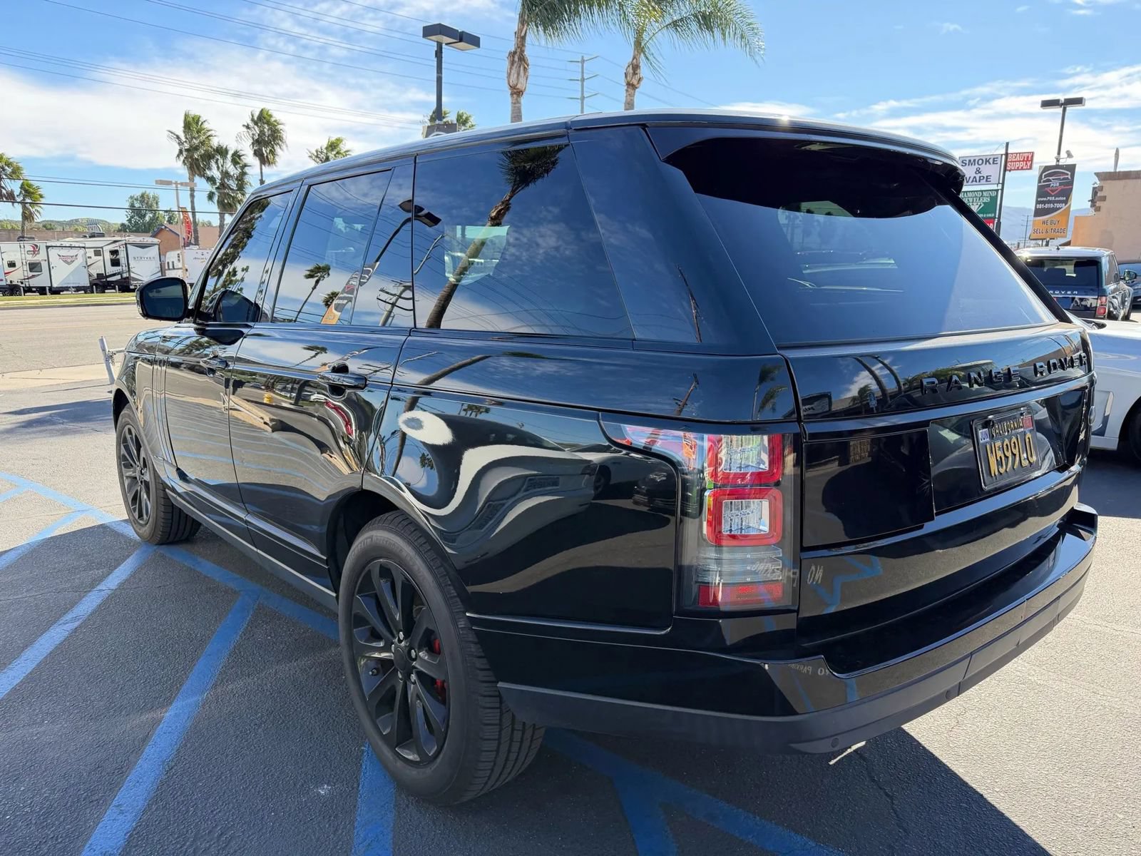 Used 2014 Land Rover Range Rover HSE AWD/4WD image 6