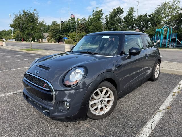 Used 2015 MINI Cooper S FWD image 1