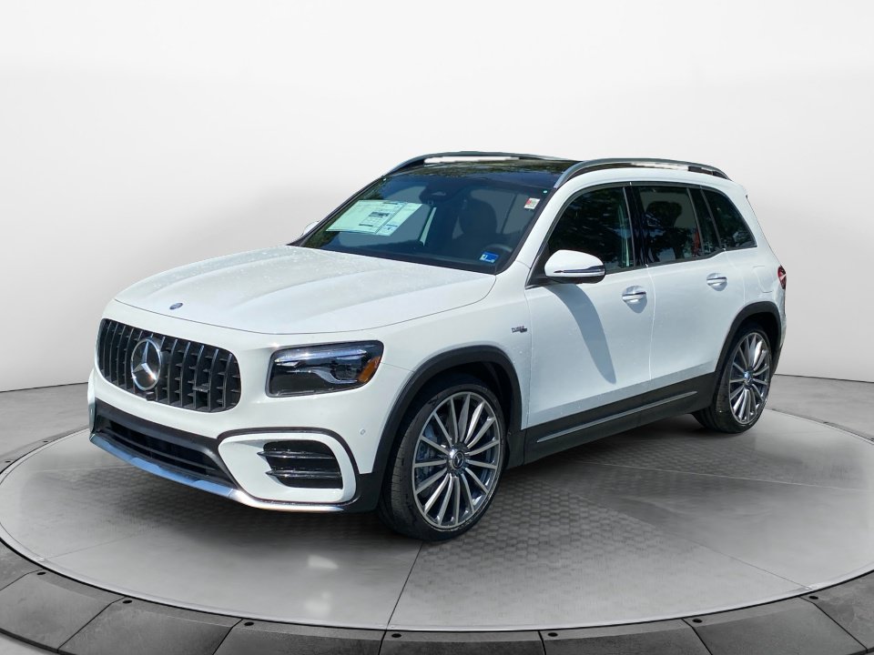 New 2026 Mercedes-Benz GLB 35 AMG 4MATIC image 3