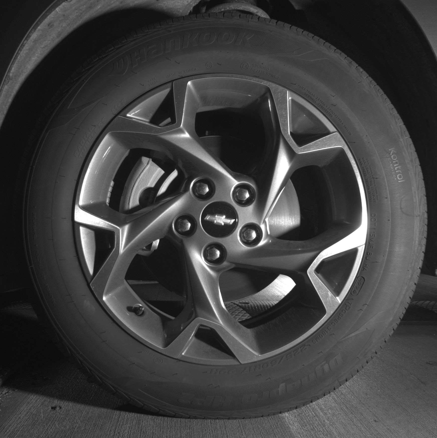 Used 2025 Chevrolet Trax LT FWD image 12