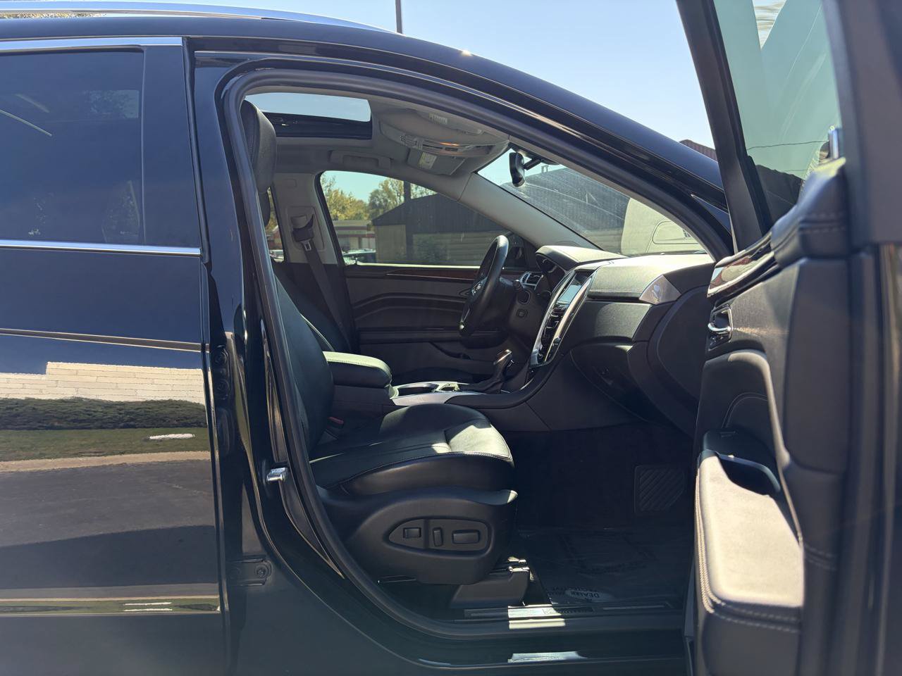Used 2013 Cadillac SRX Performance AWD/4WD image 44