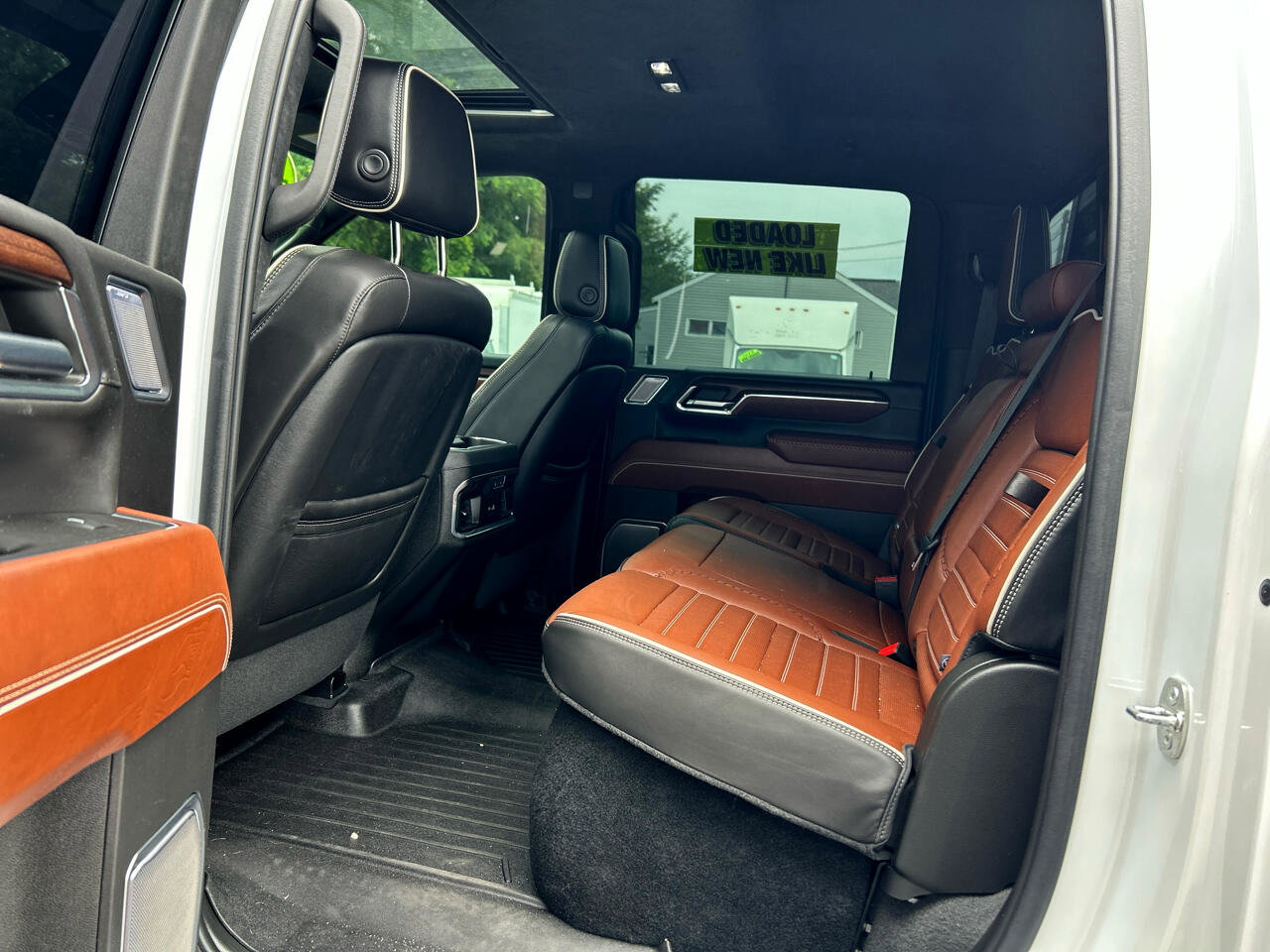 Used 2024 GMC Sierra 3500 Denali Ultimate image 10