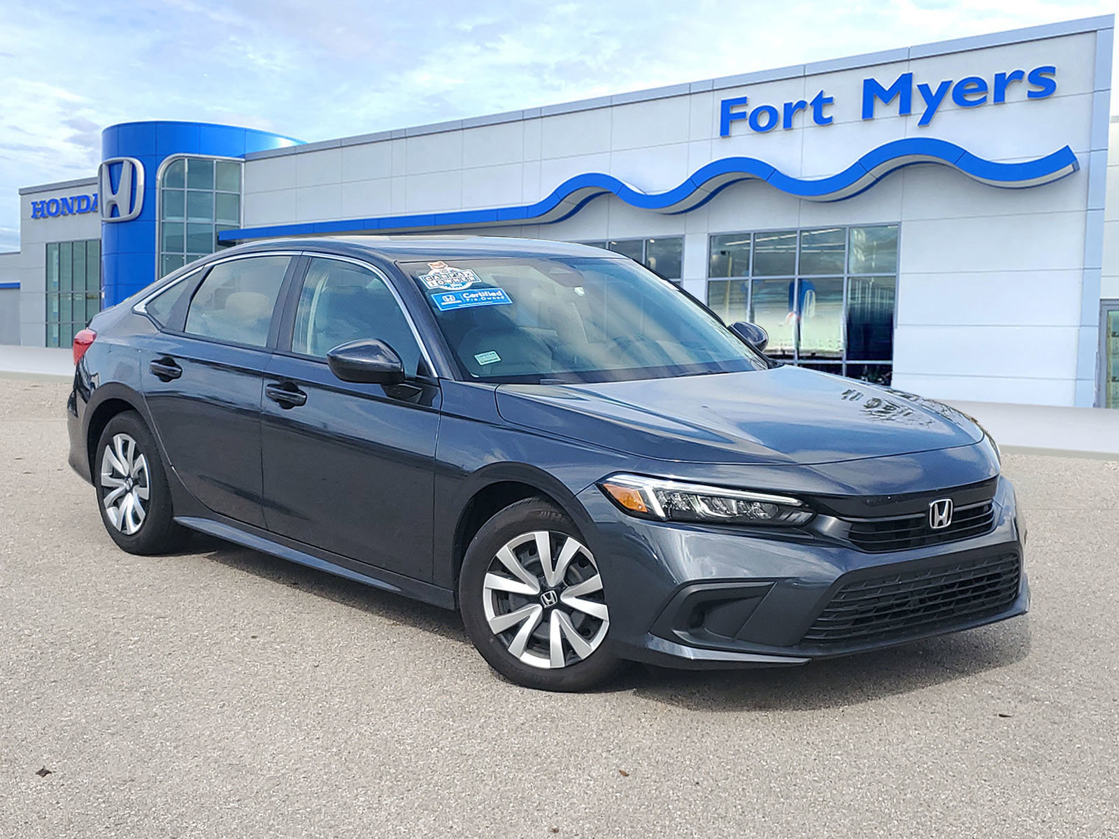 Used 2024 Honda Civic LX image 1