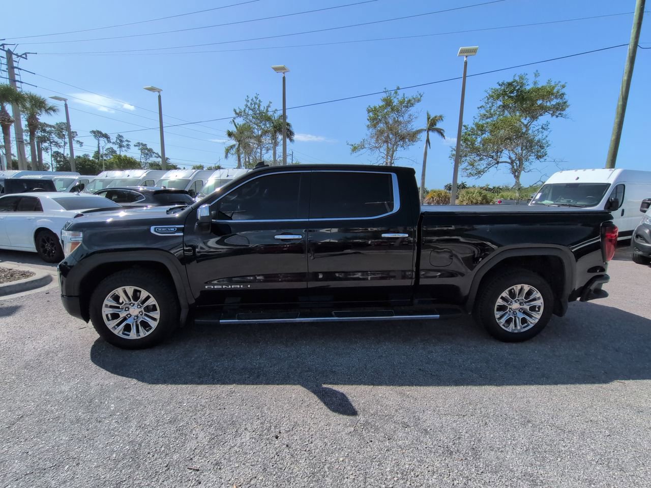 Used 2020 GMC Sierra 1500 Denali AWD/4WD image 8