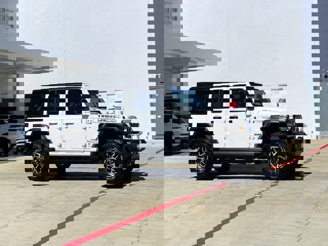 Used 2025 Jeep Wrangler Unlimited Rubicon image 6