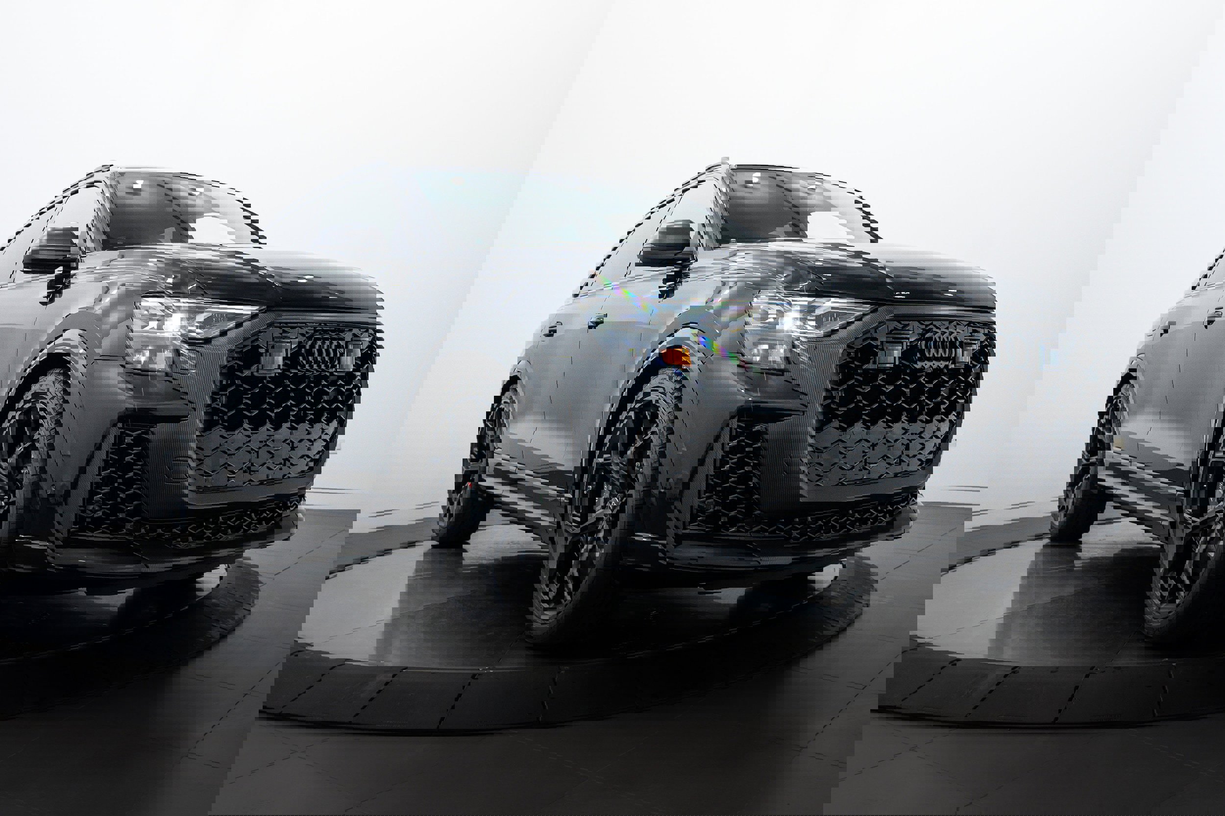 New 2025 Audi RS Q8 performance