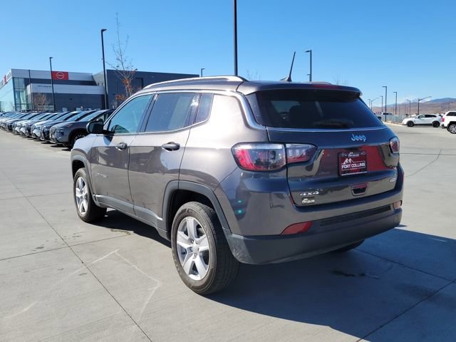 Used 2022 Jeep Compass Latitude w/ Convenience Group AWD/4WD image 3