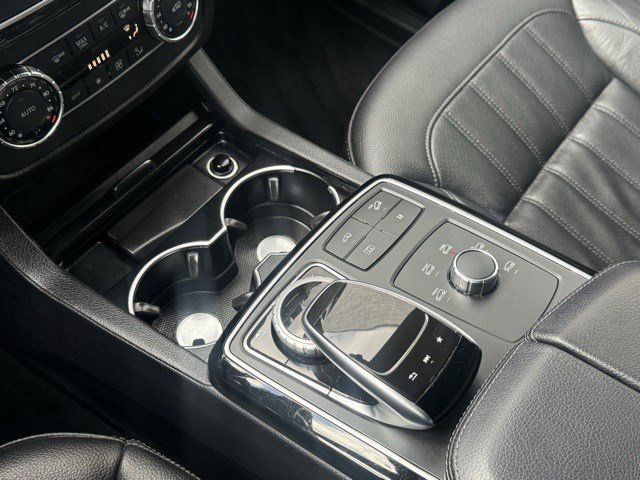 Used 2017 Mercedes-Benz GLS 450 4MATIC image 17