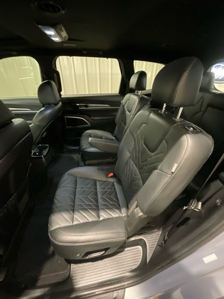 Used 2024 Kia Telluride EX X-Line image 11