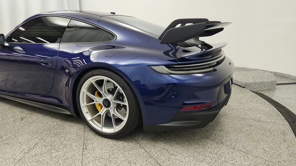 Used 2024 Porsche 911 GT3 RWD image 19