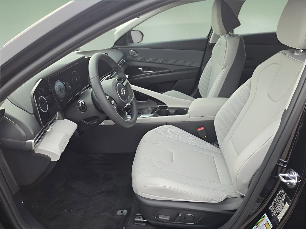 New 2026 Hyundai Elantra Limited image 11