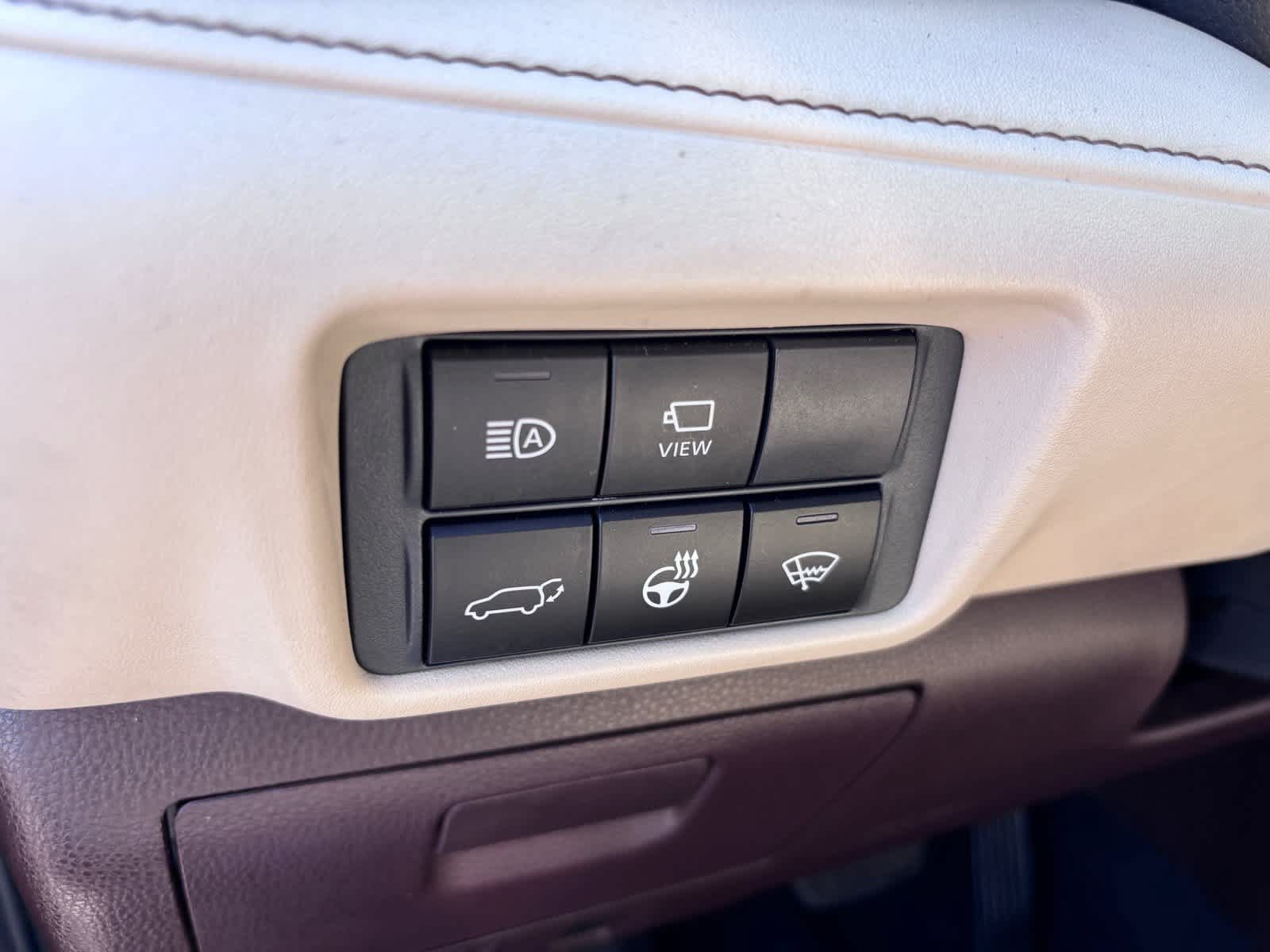 Used 2020 Toyota Highlander Platinum FWD image 15