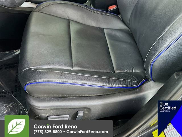 Used 2017 Toyota Corolla XSE image 22