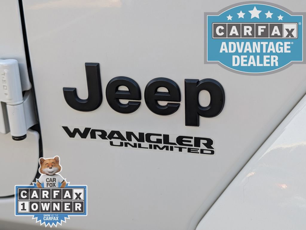 Used 2021 Jeep Wrangler Unlimited Sahara AWD/4WD image 34