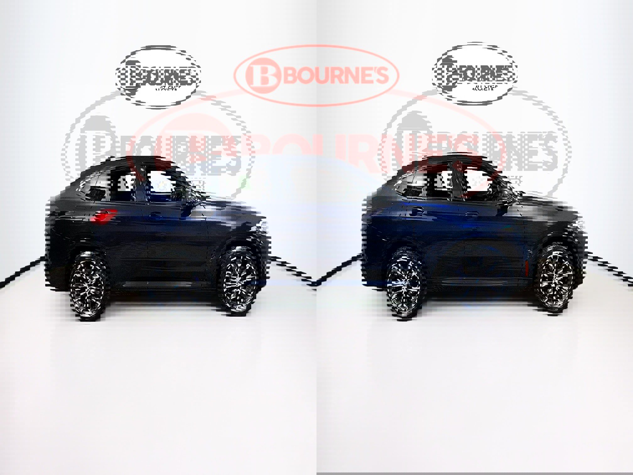 Used 2022 BMW X4 M40i image 11