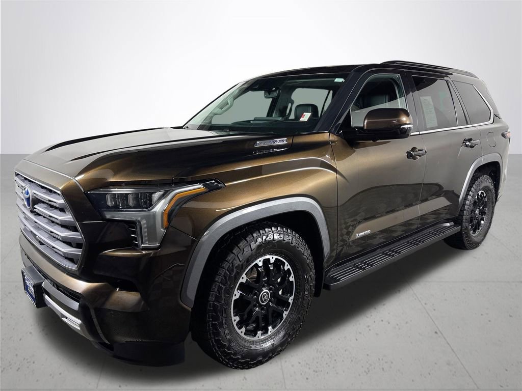 Used 2023 Toyota Sequoia Limited image 2