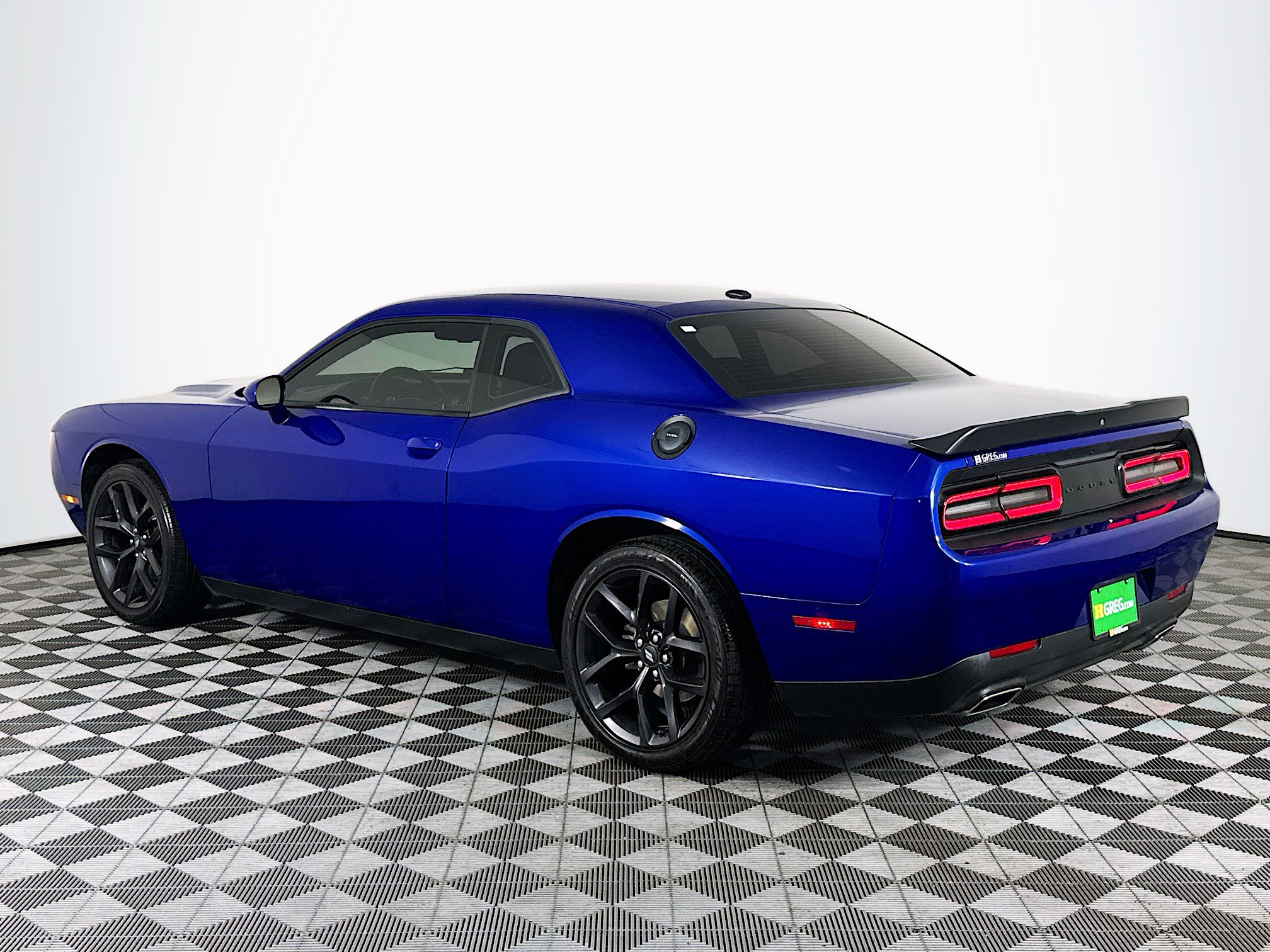 Used 2021 Dodge Challenger SXT w/ Blacktop Package RWD image 6