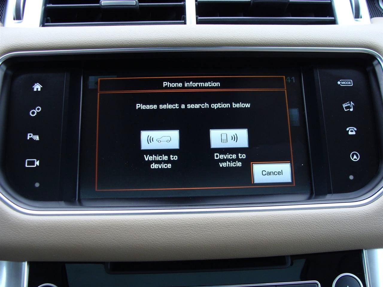 Used 2016 Land Rover Range Rover Sport HSE AWD/4WD image 18