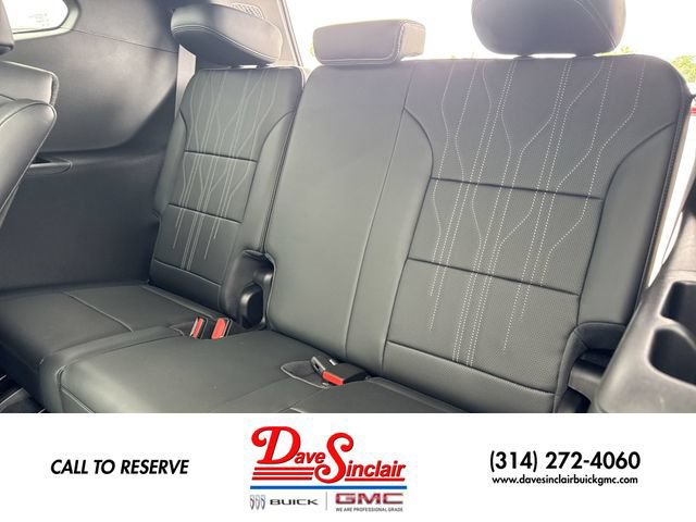 New 2026 Buick Enclave Avenir w/ Super Cruise Package FWD image 24