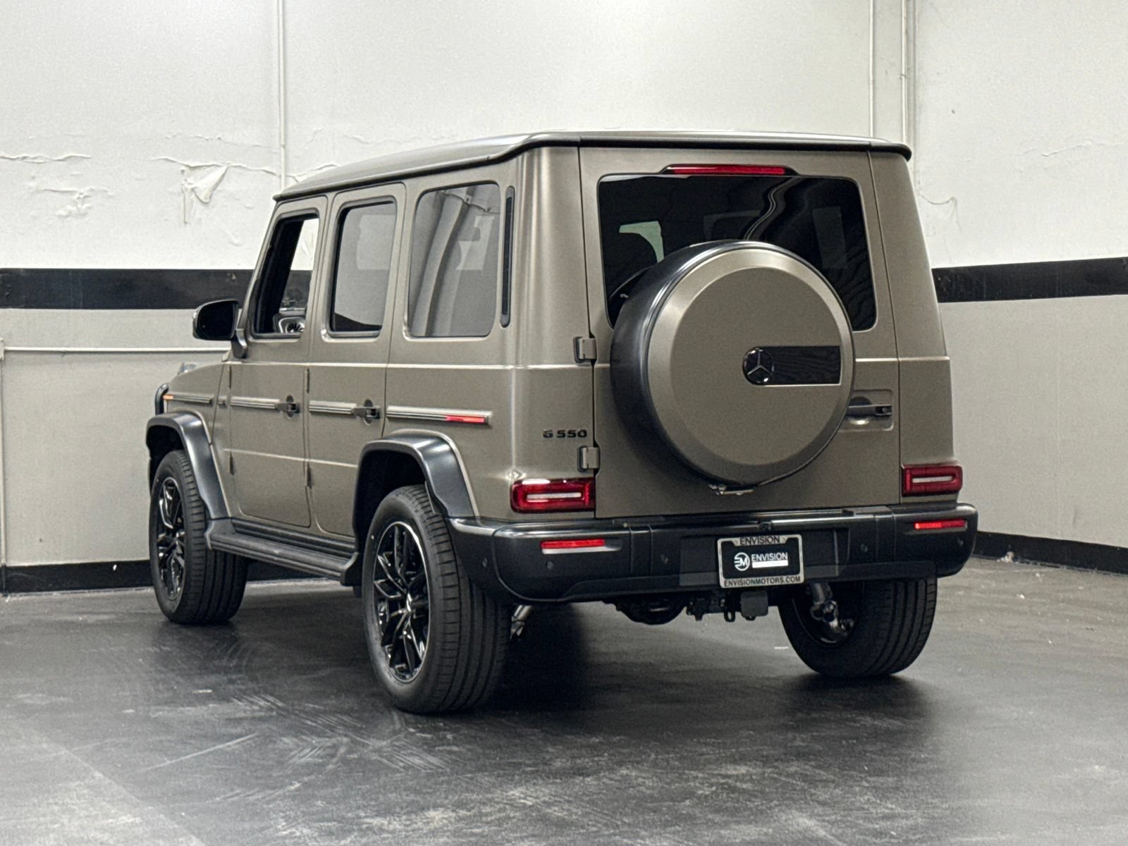 New 2026 Mercedes-Benz G 550 image 9