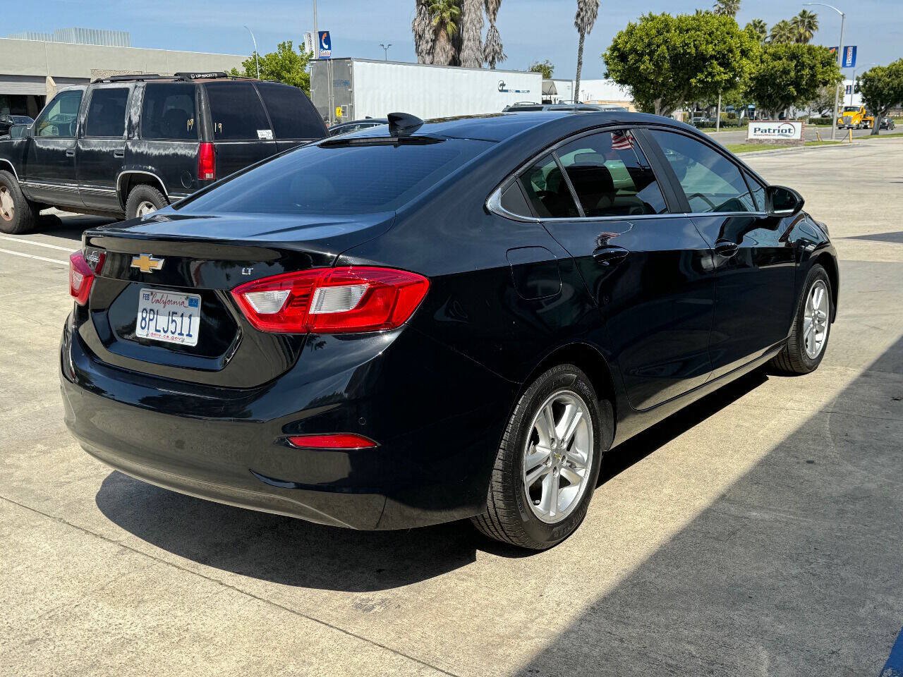 Used 2016 Chevrolet Cruze LT w/ Convenience Package FWD image 10