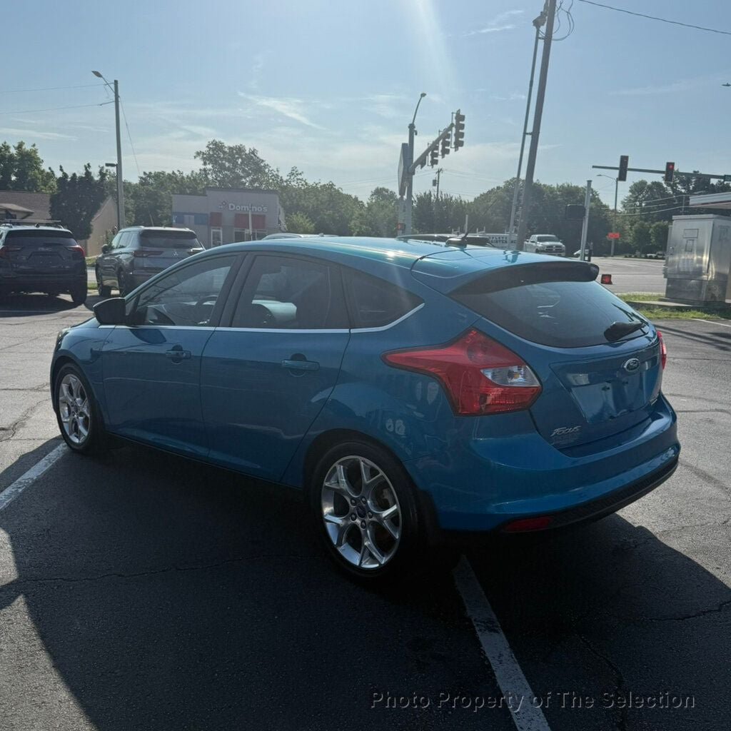 Used 2012 Ford Focus Titanium FWD image 11