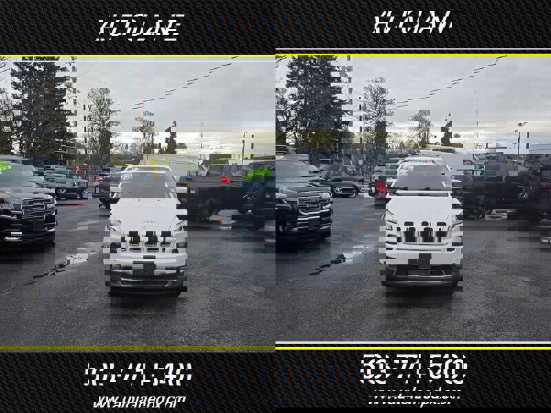 Used 2017 Jeep Cherokee Limited image 3