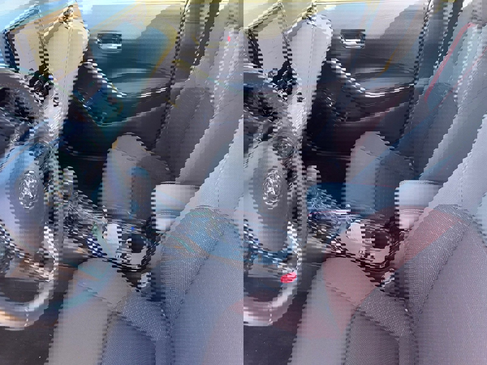 Used 2024 Toyota Corolla SE image 19