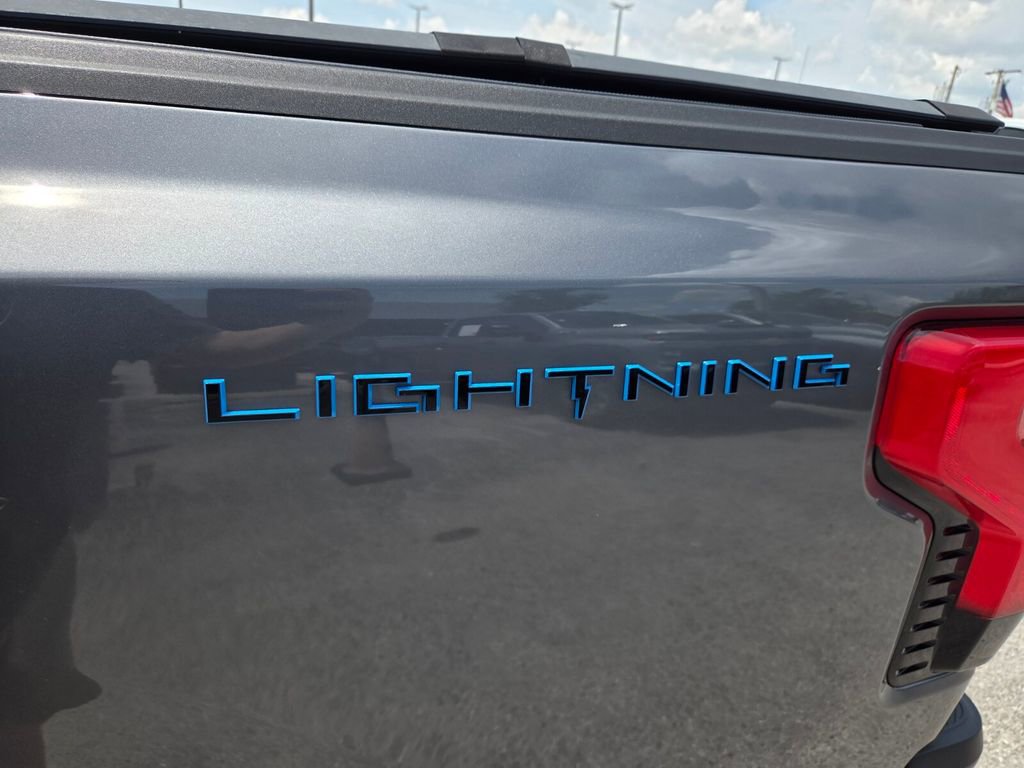 Used 2024 Ford F150 Lightning Lariat AWD/4WD image 11